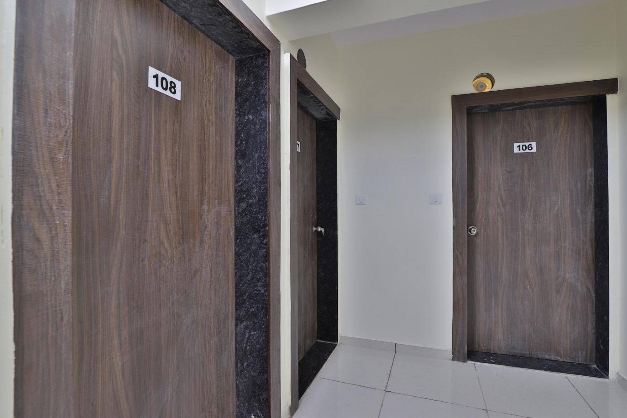 Hotel O Sunway Ahmedabad Extérieur photo