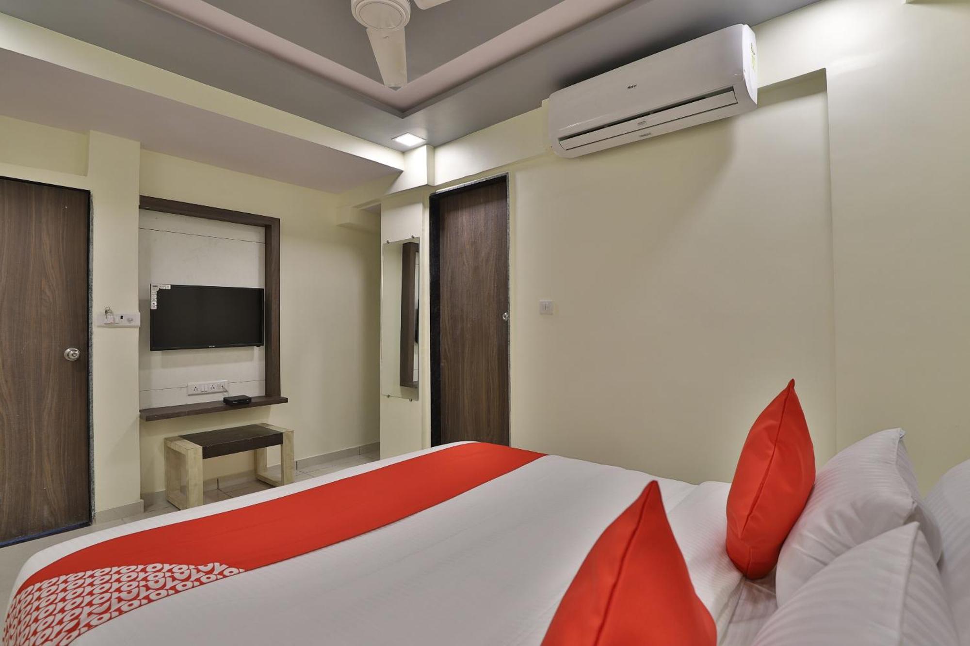 Hotel O Sunway Ahmedabad Extérieur photo