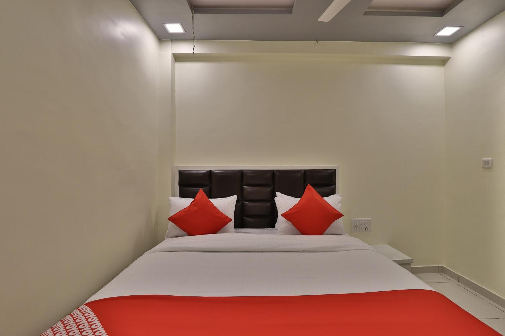 Hotel O Sunway Ahmedabad Extérieur photo